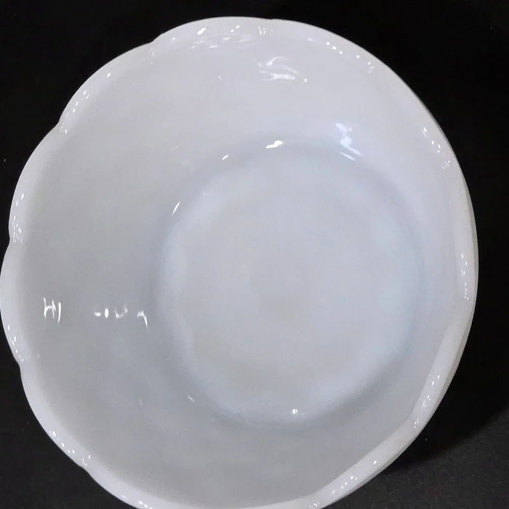 Vintage White Milk Glass Diamond Quilted Scalloped Serving Bowl Sunburst Base